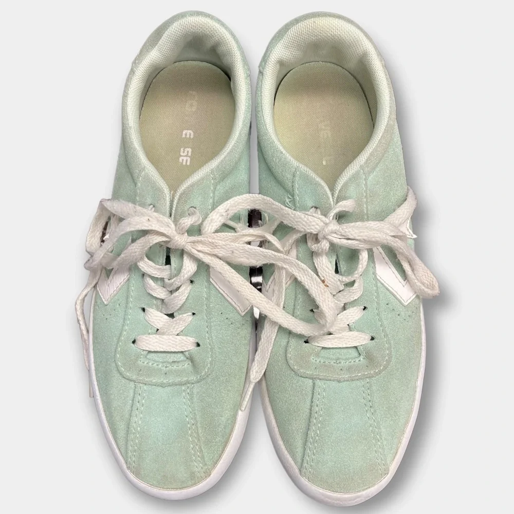 Converse Mint Green Suede Sneakers Girl's Junior Size 4